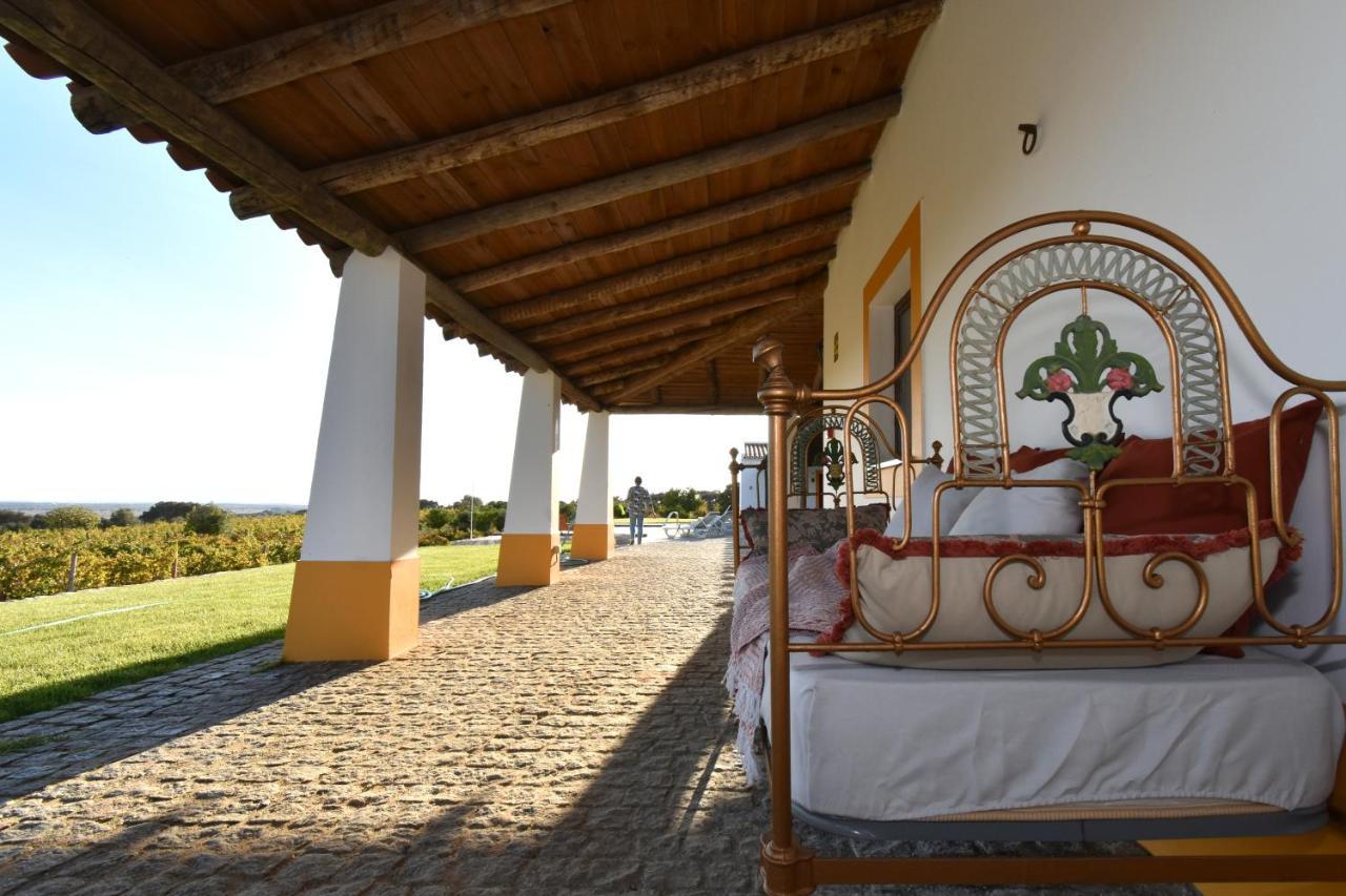 Gasthaus Turismo Rural Pedremoura Vila Ruiva  Exterior foto